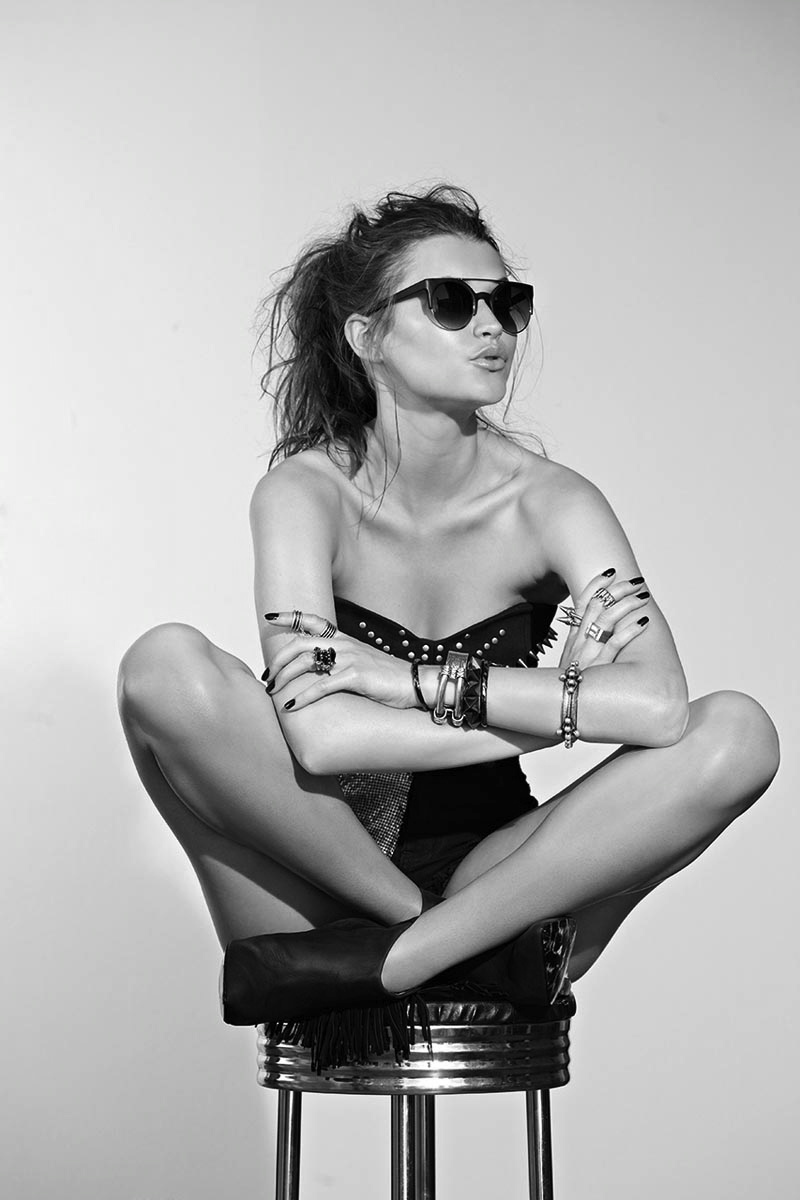 Sassy girls in Abidjan — step in, relax, and chat live