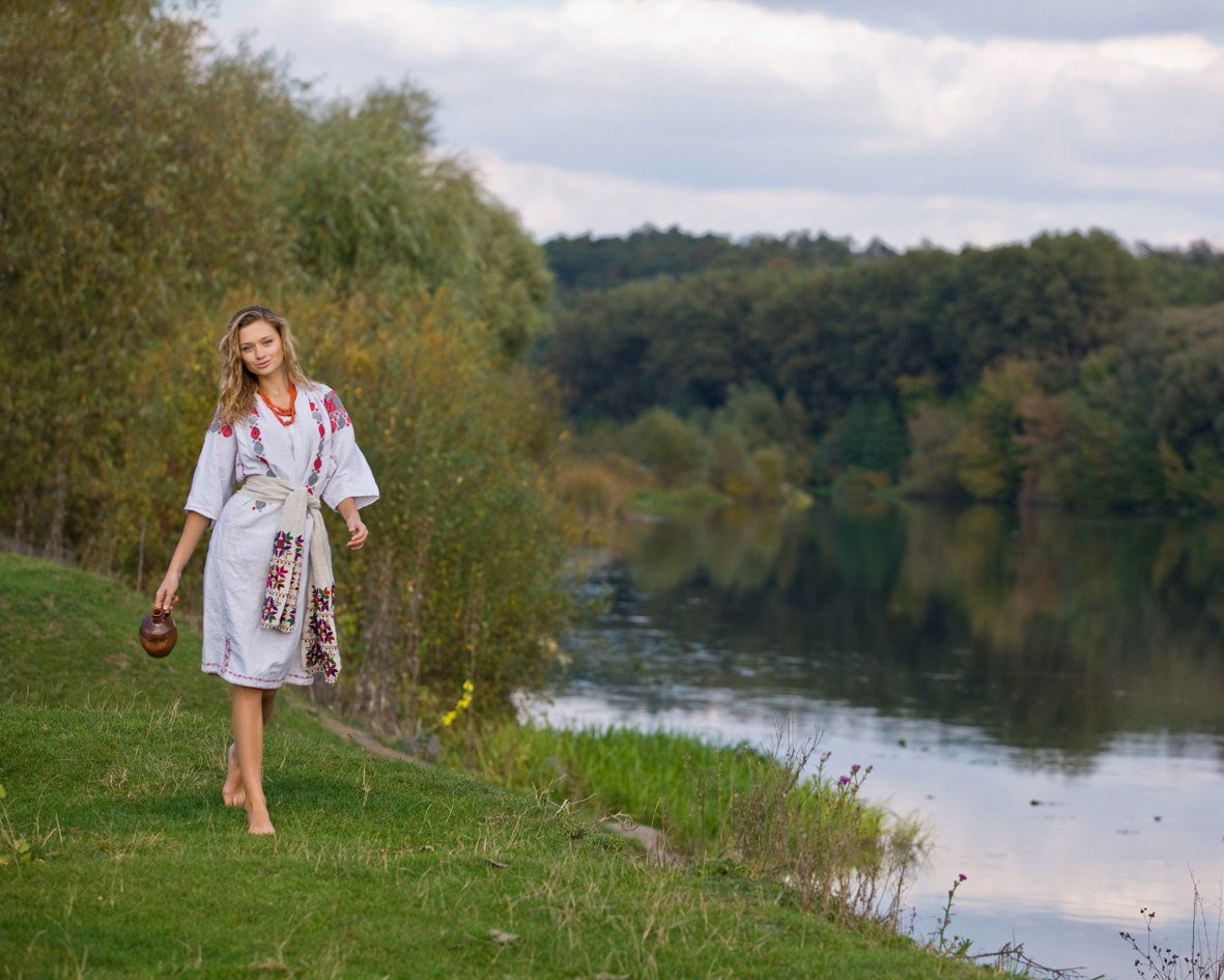 Nude girl Slavic women in Abidjan